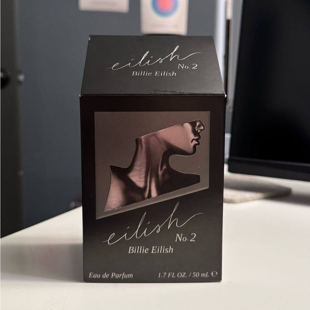 Eilish No. 2 Scent - Picture 2 of 4